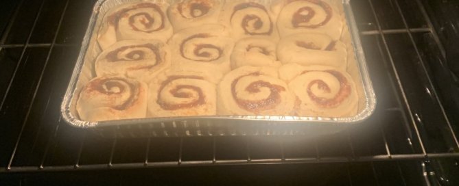 Beer cinnamon rolls